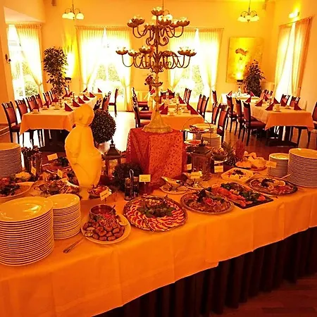Klausdorfer Hof Hotel 3*