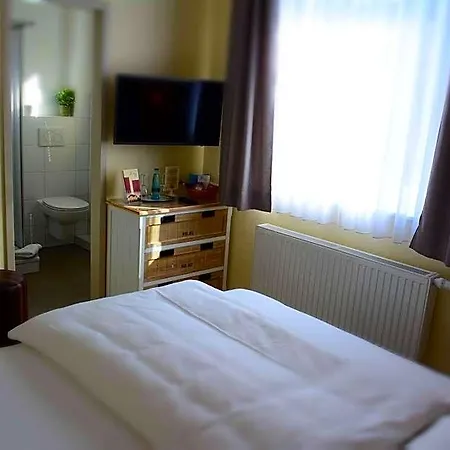 Klausdorfer Hof 3*