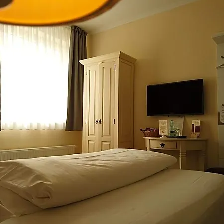 Hotel Klausdorfer Hof 3*